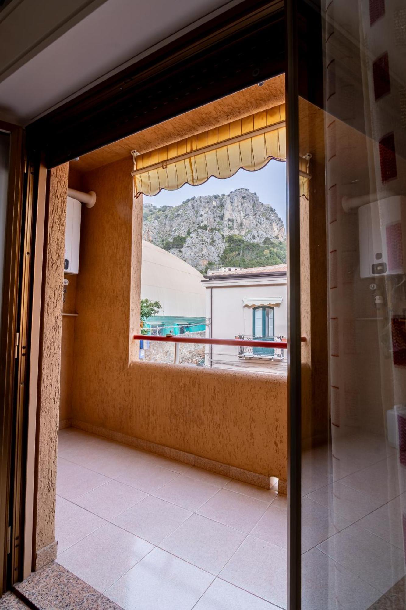 Il Moro Di Cefalu' Exteriör bild